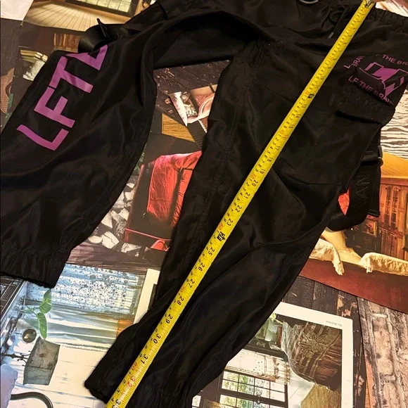 𫦠π
π«¦β’ π₯ LF the Brand x Slayyyyyy Vibes π₯β’ π
𫦠π
- Picture 11 of 13